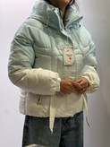 کاپشن آبرنگی کلاهدار